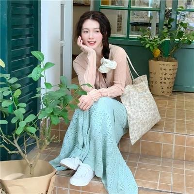 彩鸾春色